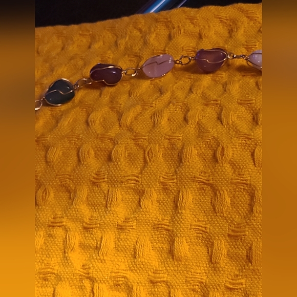 GOLDEN WIRES ENCASE MULTI GEMSTONES! - Picture 7 of 8